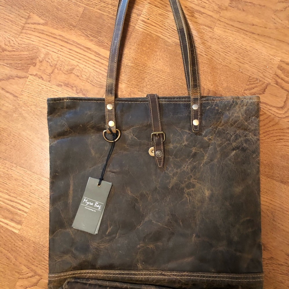 Myra leather tote